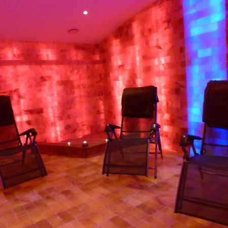 Ambrahaus-Traumferienhaus Altdorf  エクステリア 写真