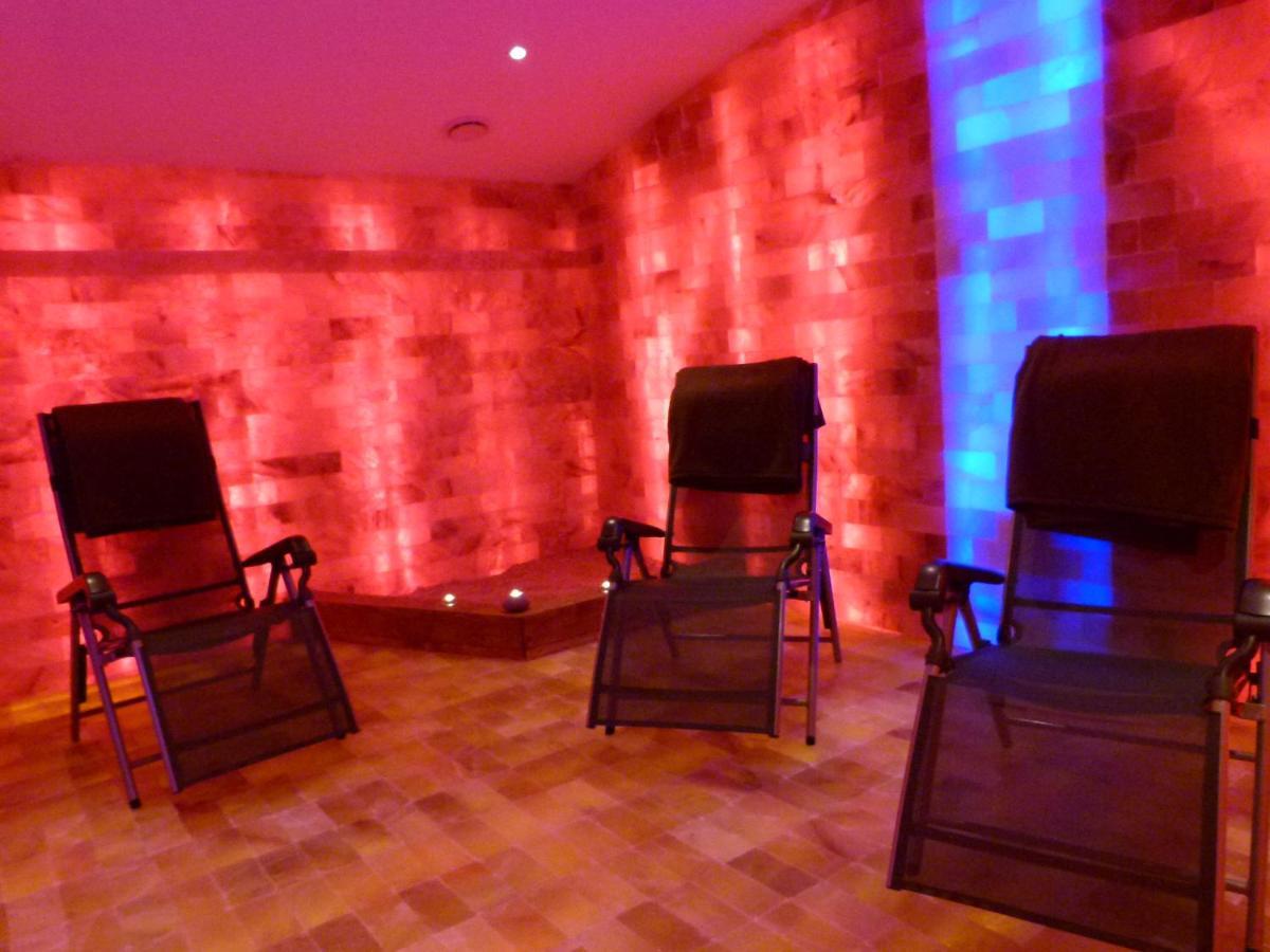 Ambrahaus-Traumferienhaus Altdorf  エクステリア 写真